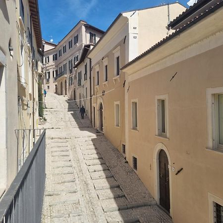 Dimora Grotta Masciarelli Hotell LʼAquila Eksteriør bilde