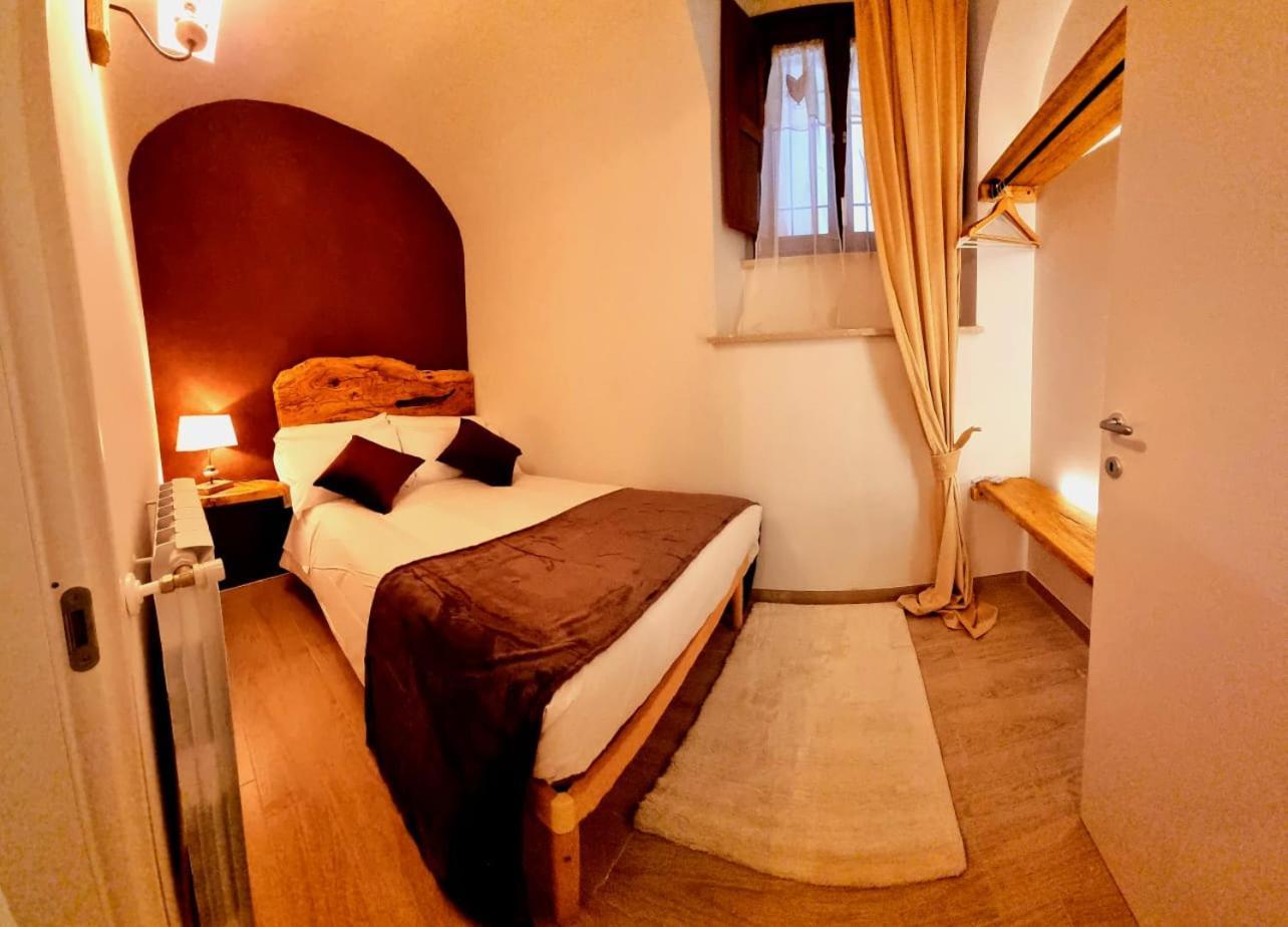 Dimora Grotta Masciarelli Hotell LʼAquila Rom bilde