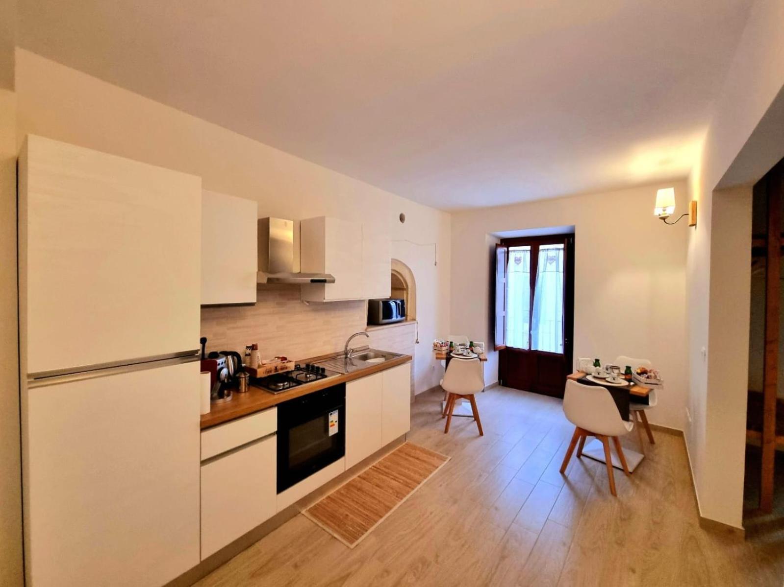Dimora Grotta Masciarelli Hotell LʼAquila Rom bilde